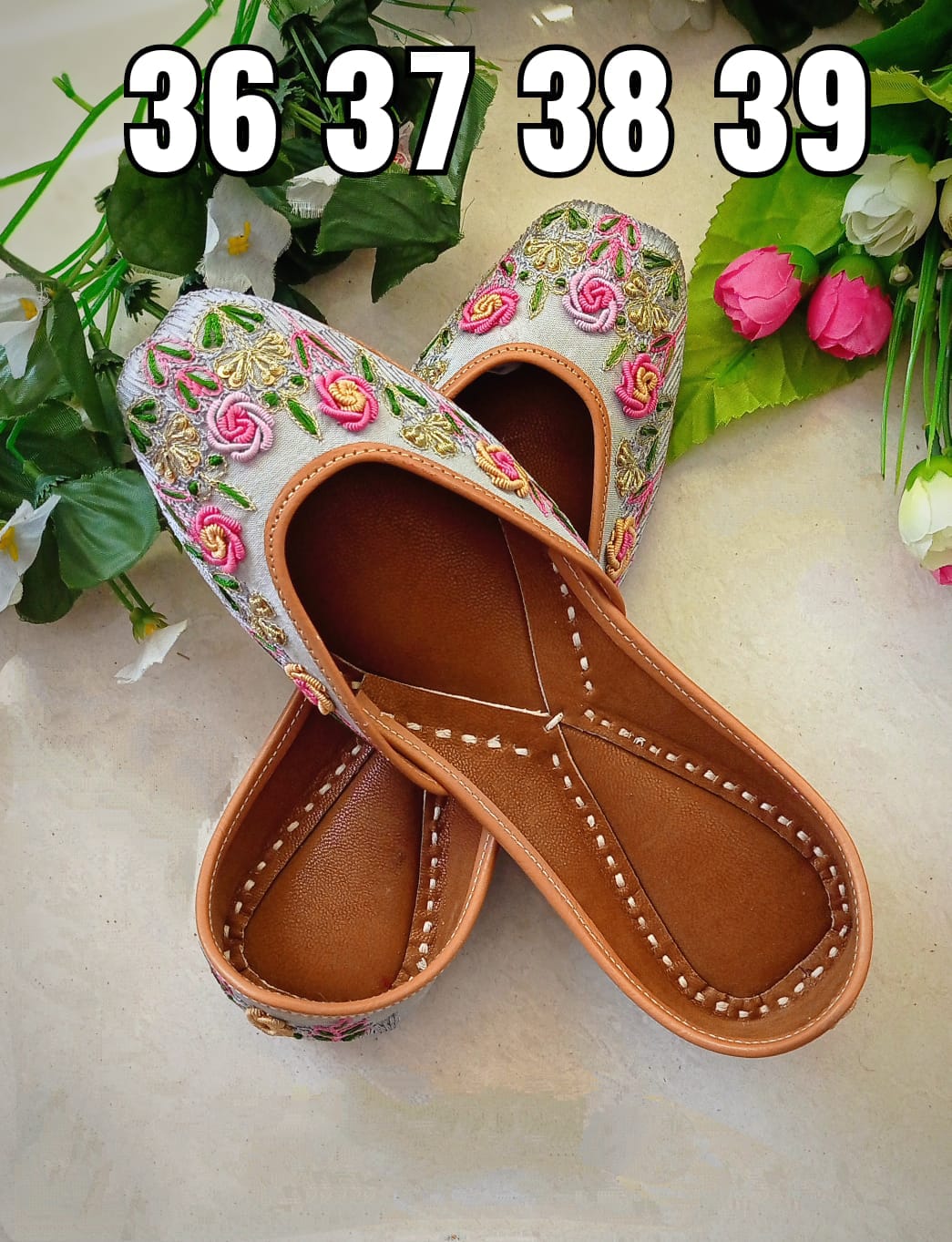 Punjabi Juttis