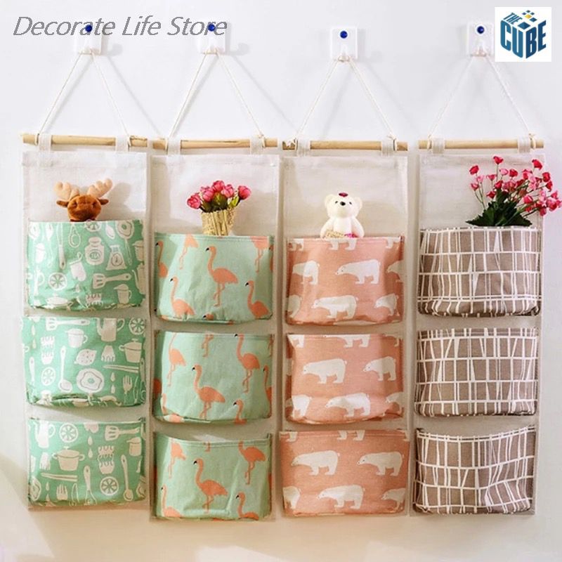 Wall mounted 3 pocket storage