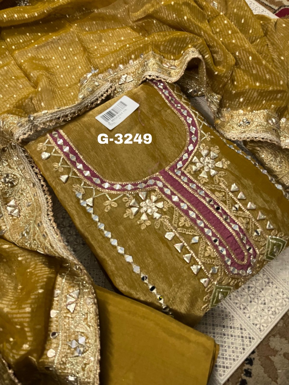 Unstitched Crushed Tissue Suit with embroidery