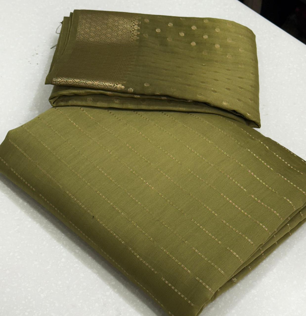 Pure Benarsi Woven Maheshwari Suit