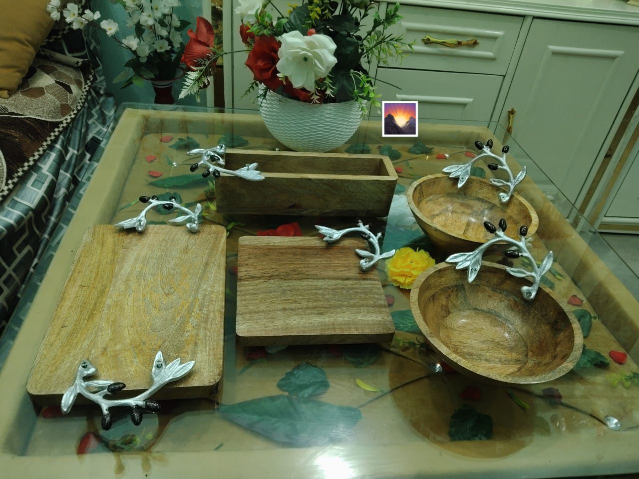 Premium Mango Wood & Silver Leaf Handle Serving Set (5 Pieces)