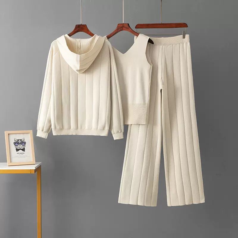 Premium Knitted Co-ord Set 3 pc