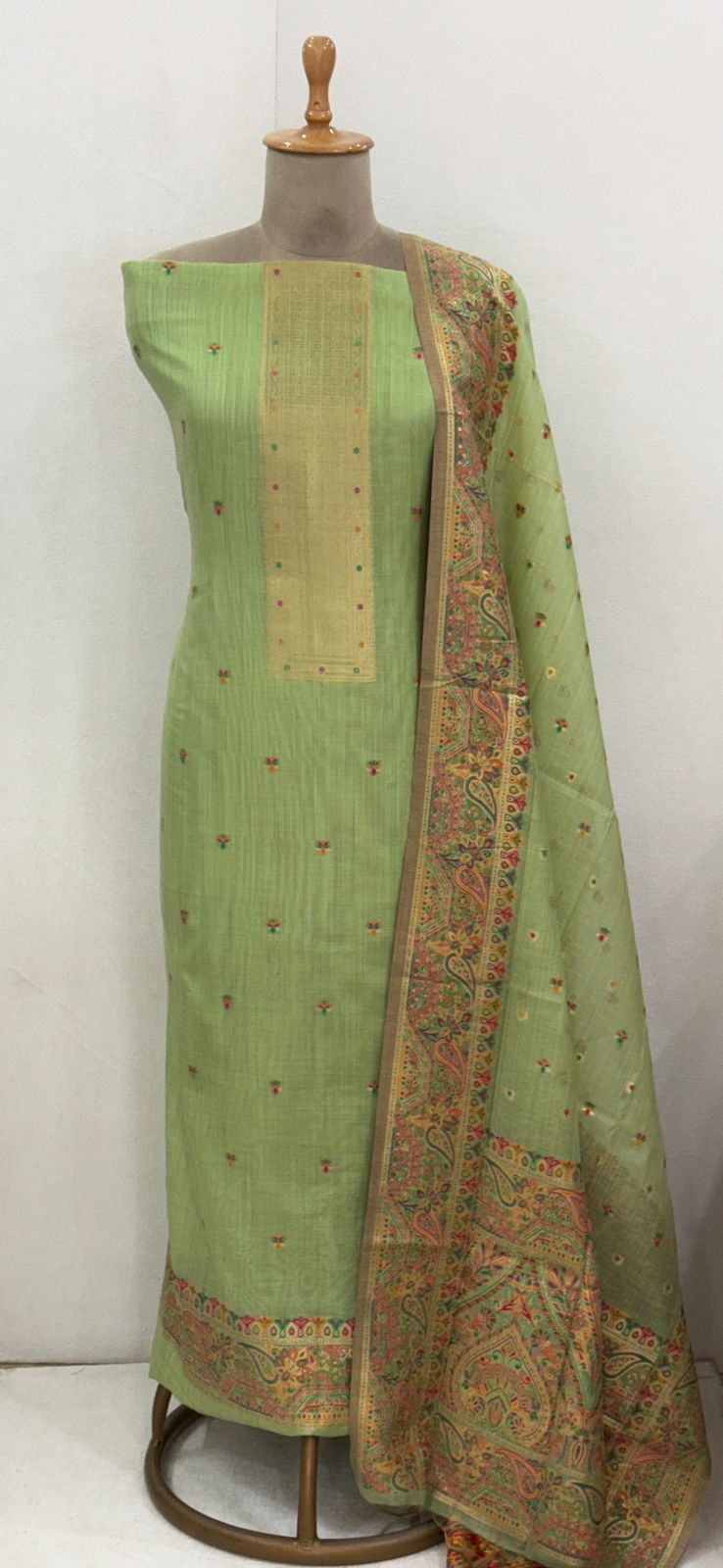 Meenakari jaamdani woven silk suit