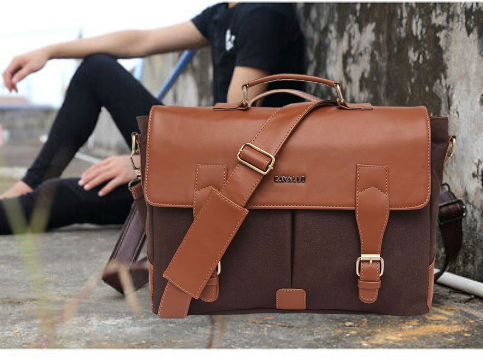 Cavallo Vintage Messenger/Laptop Bag