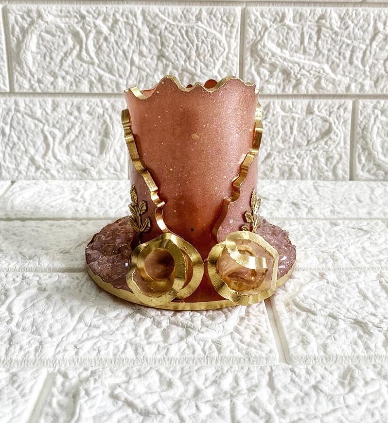 Exquisite resin cutlery stand