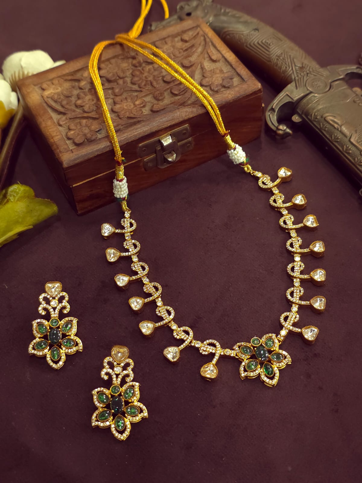 Beautiful Neckline Jewelry Sets No. 15