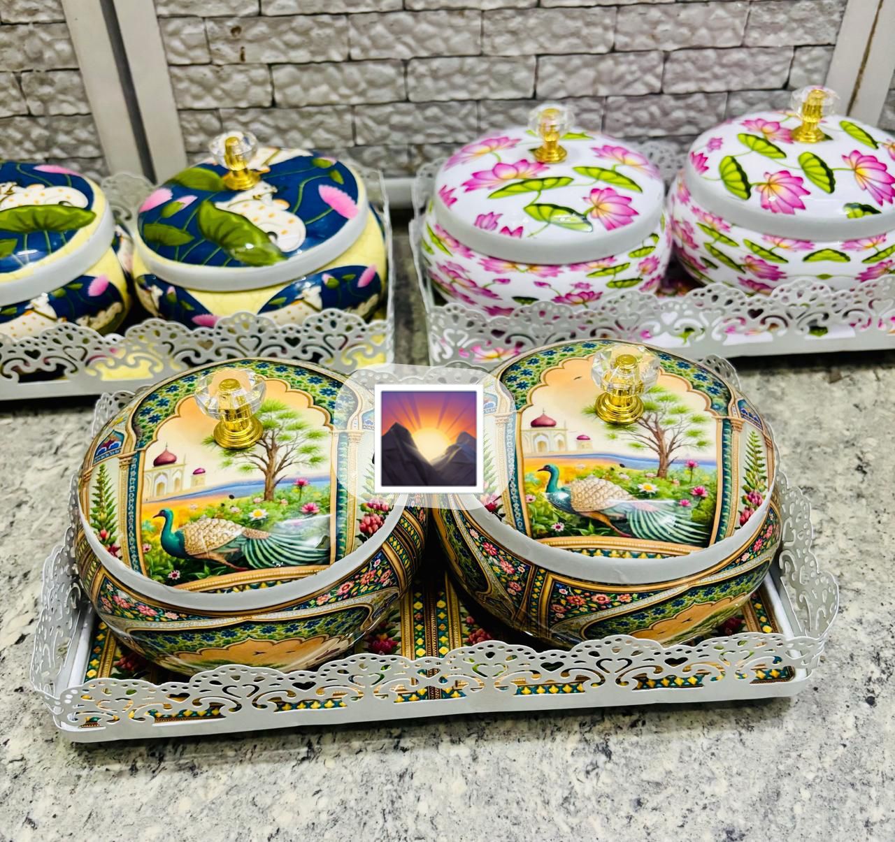 Enamel finish Dry fruit container with Tray combo