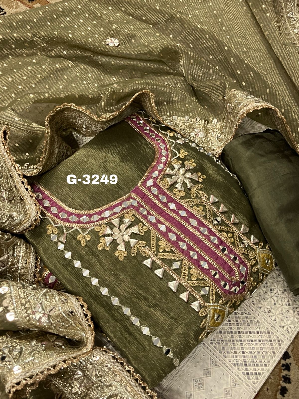 Unstitched Crushed Tissue Suit with embroidery