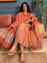 Load image into Gallery viewer, Hand Woven Maheshwari Silk Cotton Color Pop Fabric