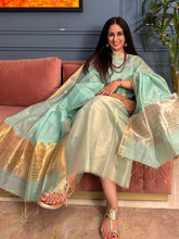 Load image into Gallery viewer, Hand Woven Maheshwari Silk Cotton Color Pop Fabric