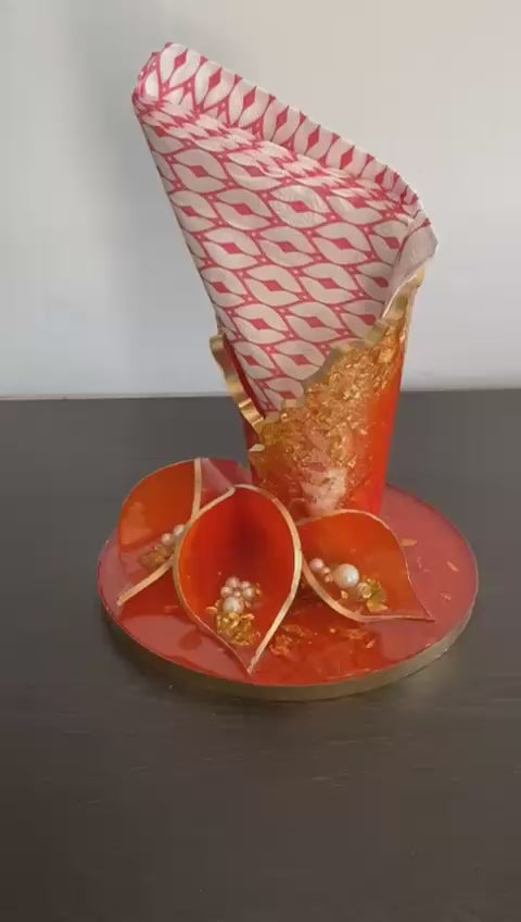 Exquisite resin cutlery stand