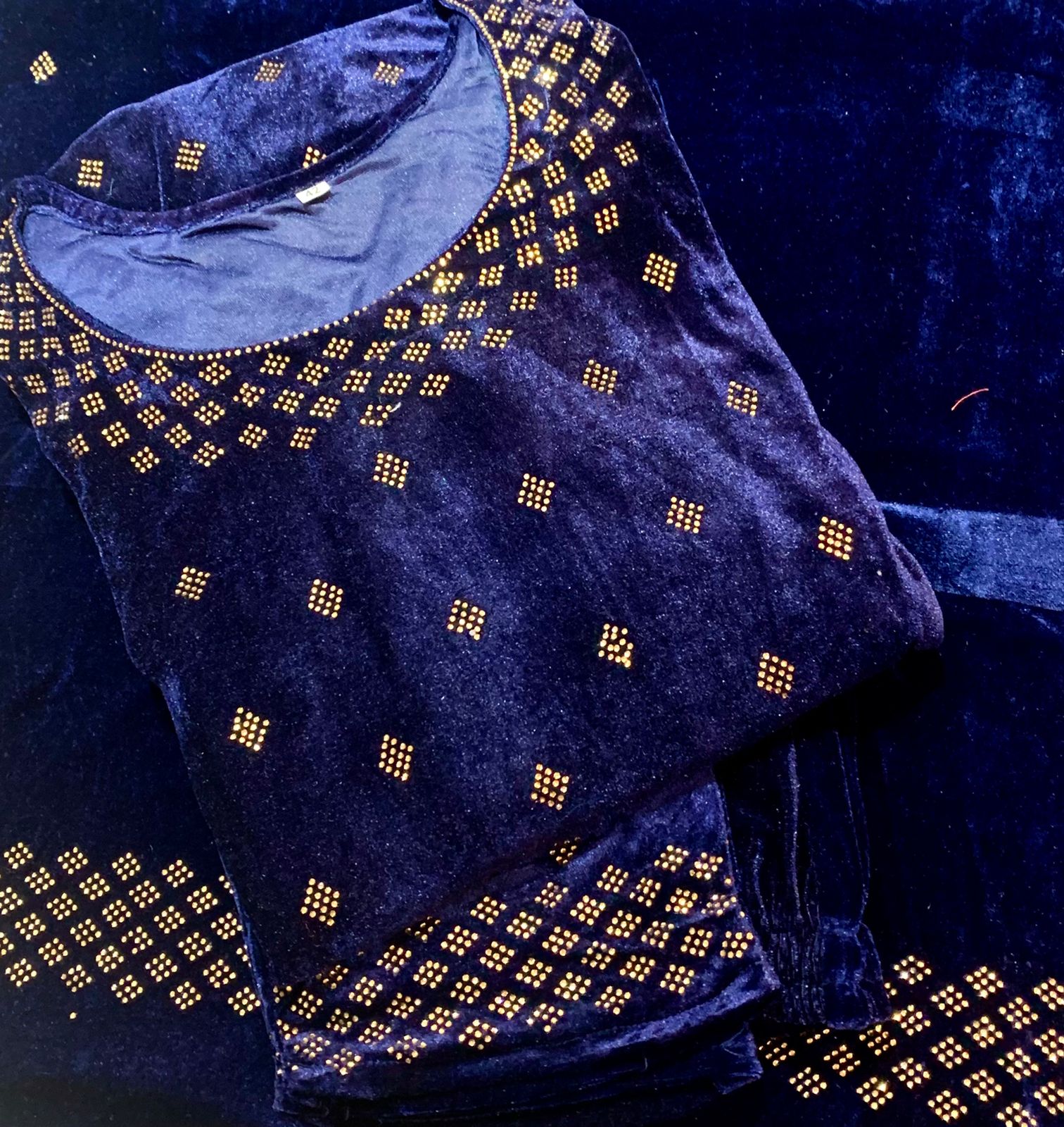 Stitched Velvet Kurti Pant Stole