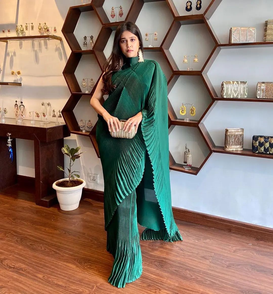 Soft Light Weight Crush Sarees