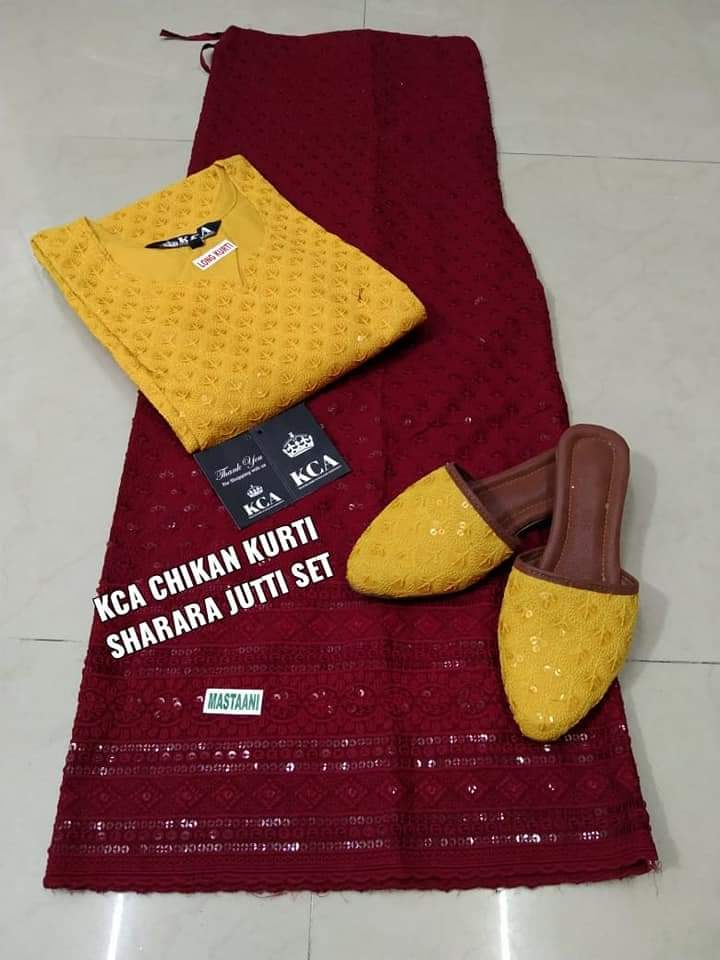 Beautiful Kurti Mastani Set with Juttis