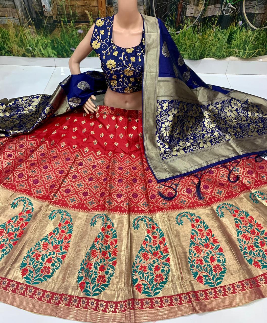 Pure Silk Embroidered Red and Green Lehenga Choli Online India & USA –  Sunasa