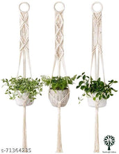 Load image into Gallery viewer, Beautiful Macrame Pot Holders