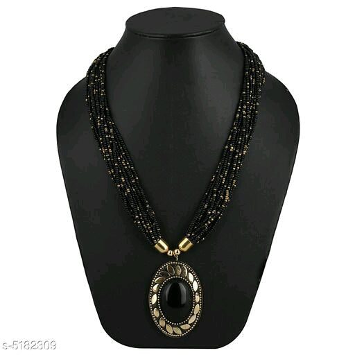 Shimmering Women Necklaces & Chains