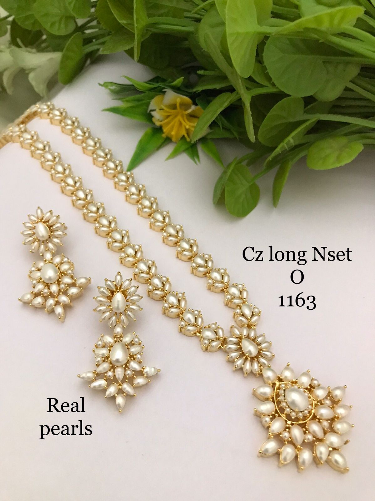 Real Pearl Sets