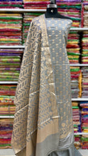 Load image into Gallery viewer, Benarsi Soft Alfi Suits