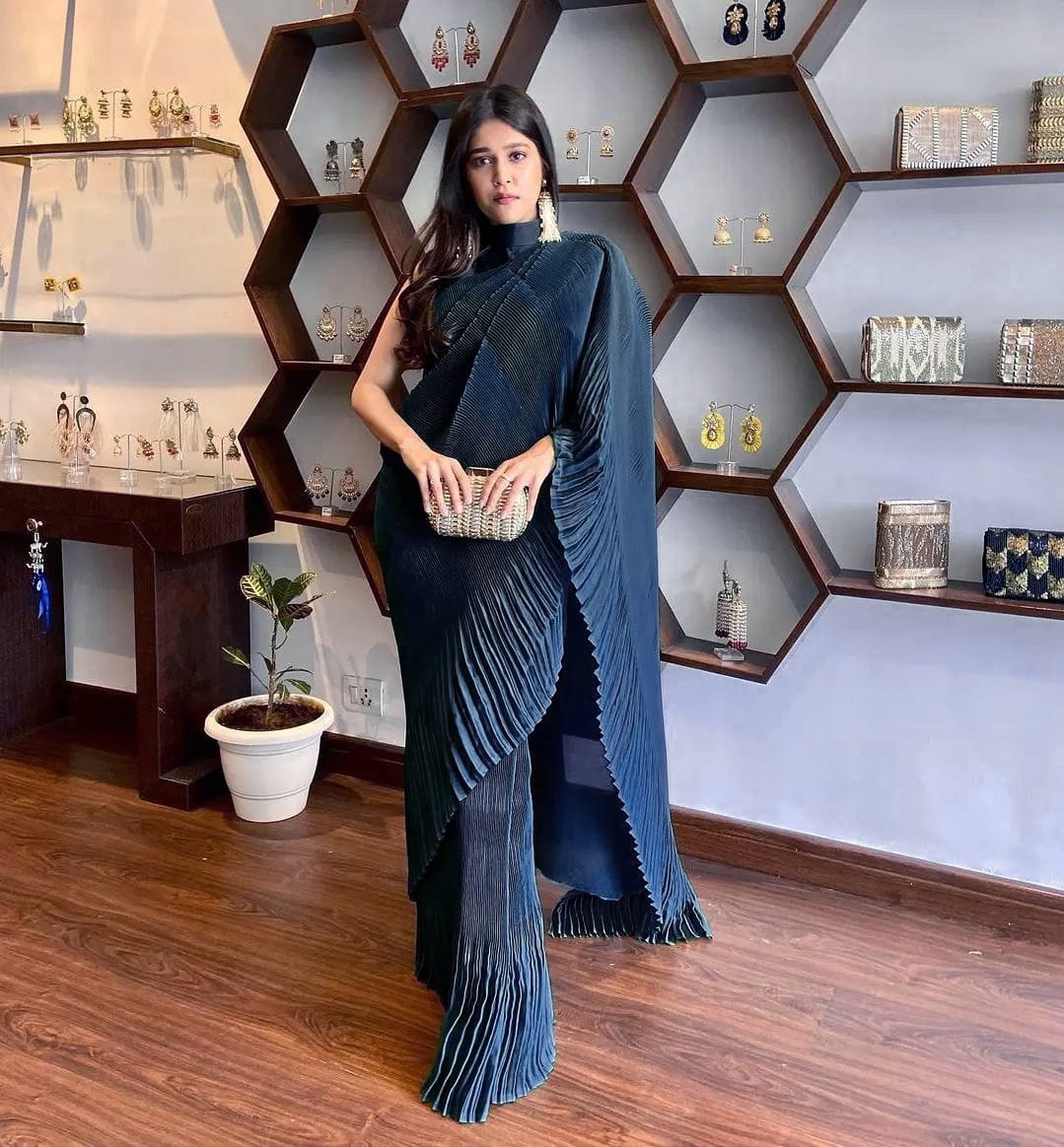 Soft Light Weight Crush Sarees