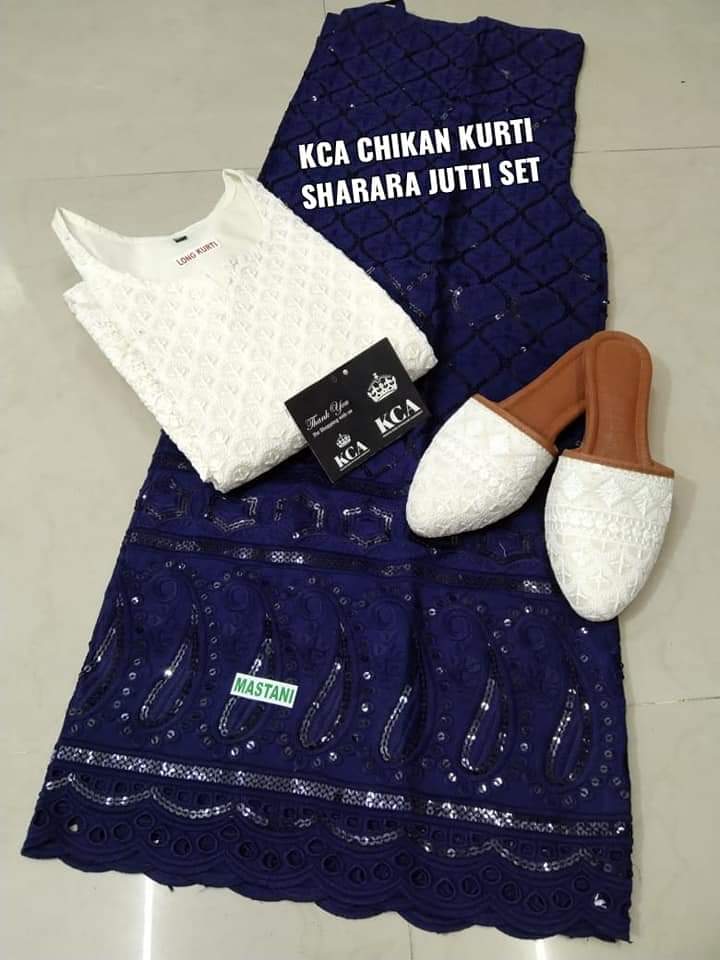 Beautiful Kurti Mastani Set with Juttis