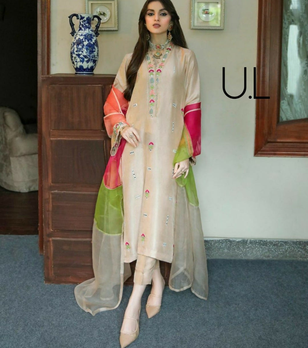 Chanderi Silk Embroidered Set