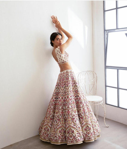 Tapeta Silk Lehenga Choli