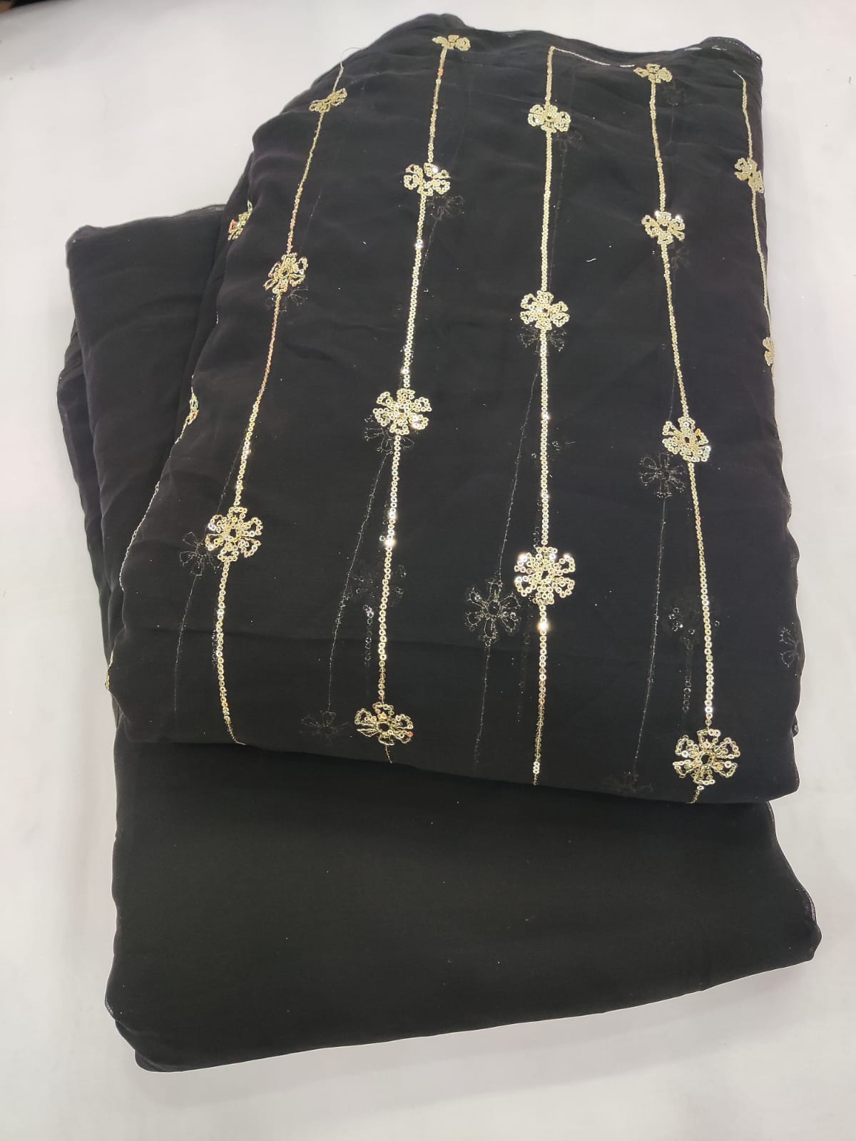 Beautiful Georgette Sequins Suits