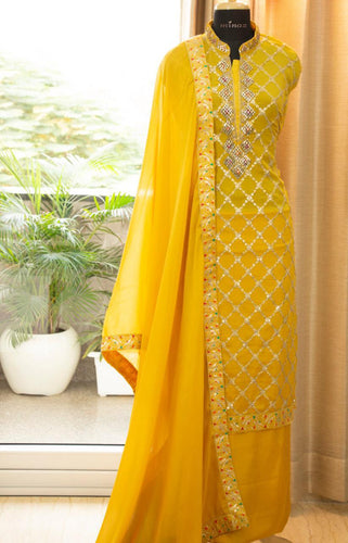 Chinnon Suit with Pitta Embroidery