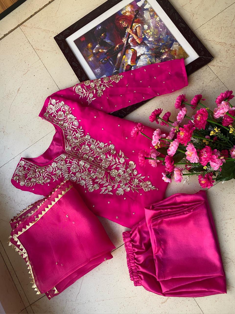 Beautiful Georgette Kurti Pant