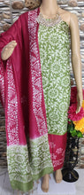 Load image into Gallery viewer, Batik Silk Suits