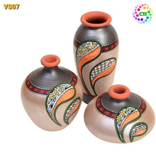 Load image into Gallery viewer, Terracotta (Clay) Vases