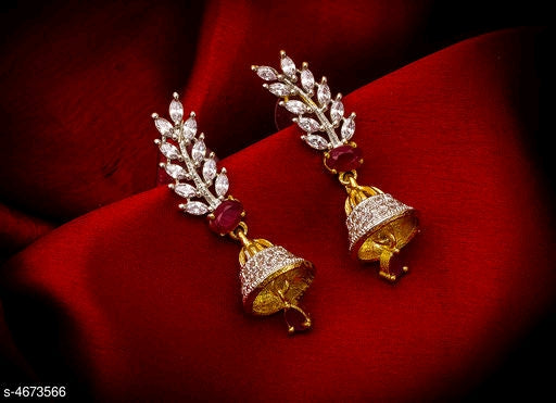 Trendy Gold Plated Women's Earrings M10
