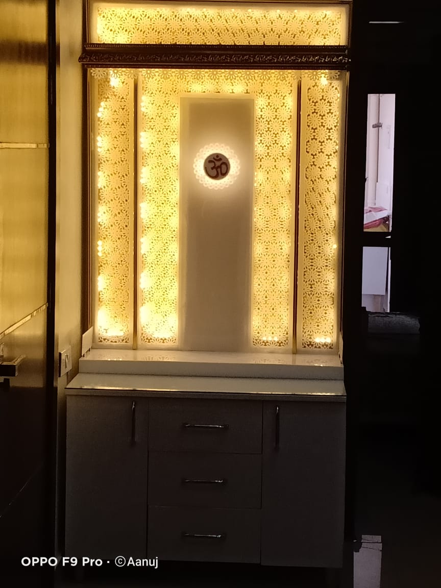 Beautiful Hand Crafted Temples Floor Model