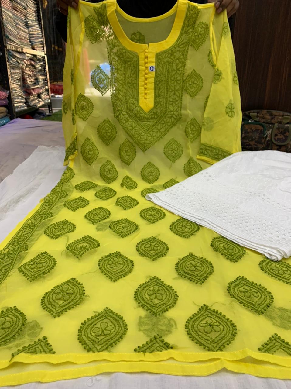 Buta Jaal Chikankari Set