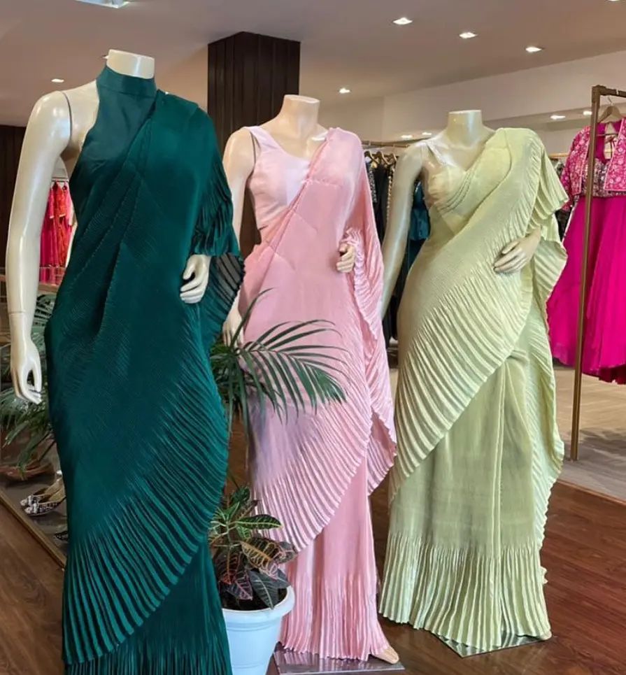Soft Light Weight Crush Sarees