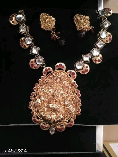 Shimmering Jewelry Sets M13