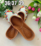 Punjabi Juttis