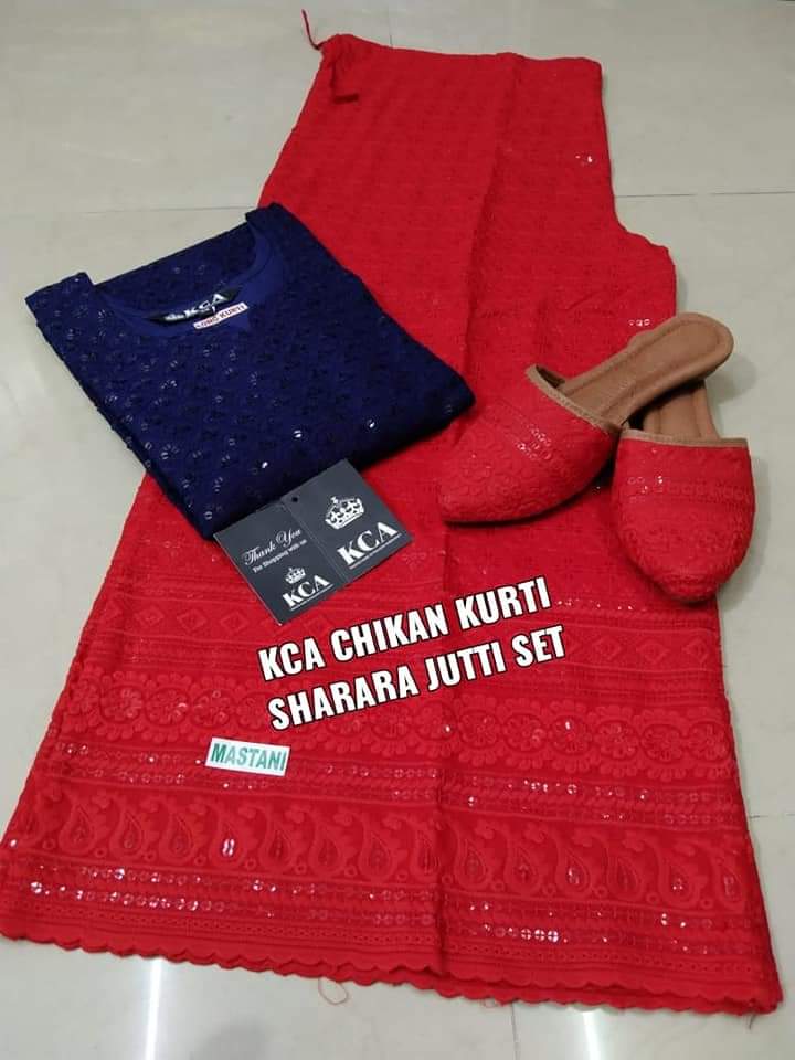 Beautiful Kurti Mastani Set with Juttis
