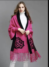 Load image into Gallery viewer, Sleeves Poncho/Shawl