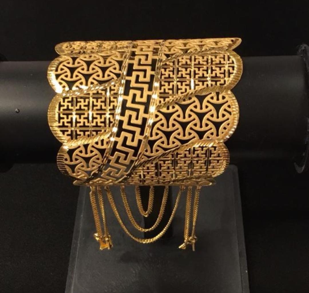 Gold Plated Openable Kada