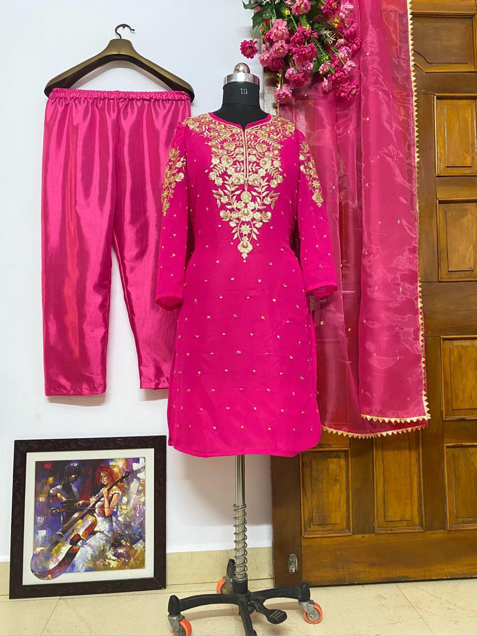 Beautiful Georgette Kurti Pant