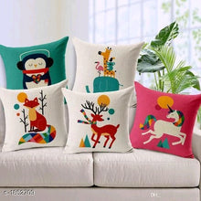 Load image into Gallery viewer, Attractive Jute Cushion Covers