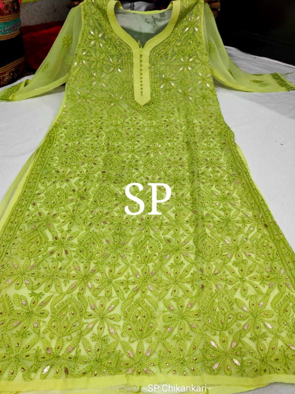 Georgette Chikankari kurti