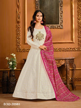 Load image into Gallery viewer, Taffeta Silk Gown with Dupatta