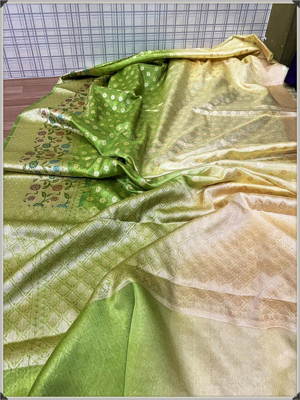 Benarsi Dyeable Semi-Georgette Silk Saree