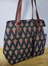 Load image into Gallery viewer, Traditional Handbag with Mobile pouch