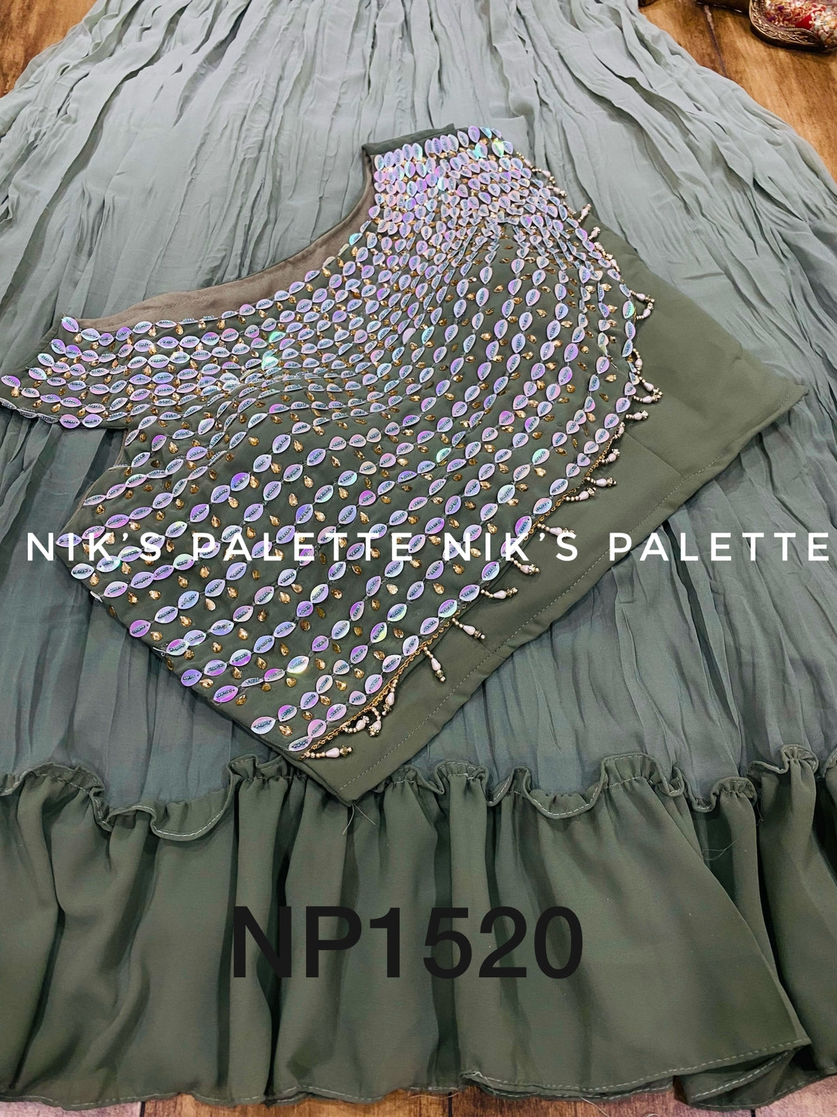 Pretty Georgette crop top with pleated skirt(frill)
