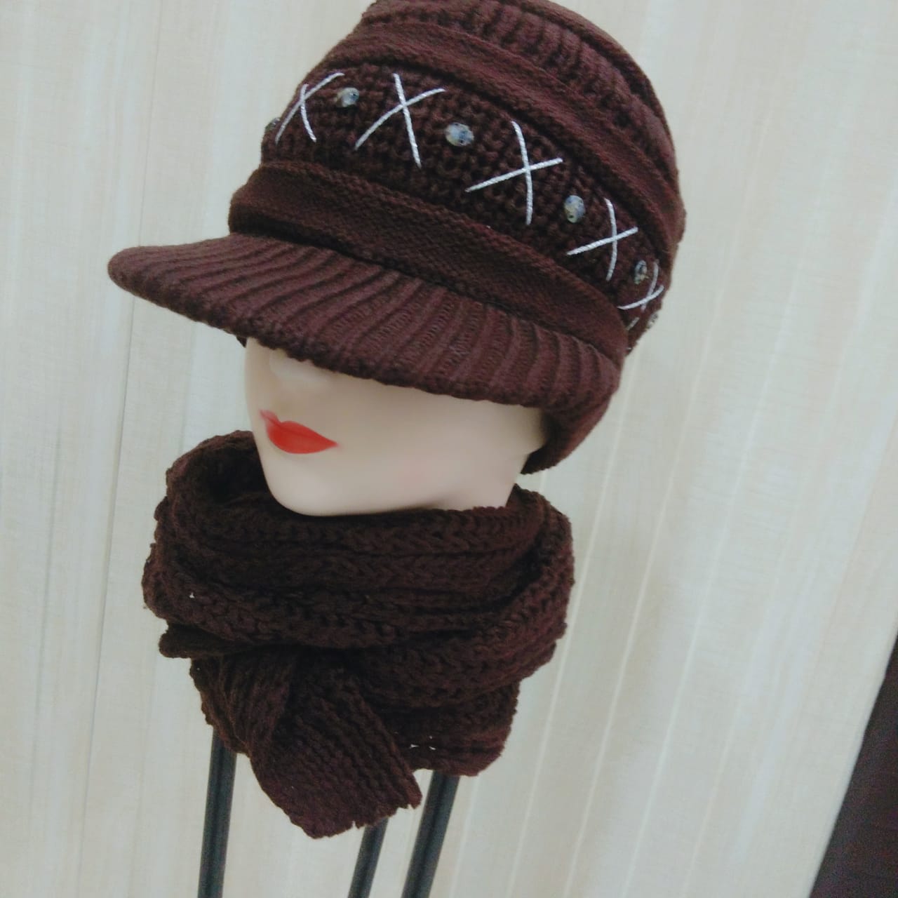 Woolen Cap with Mufler