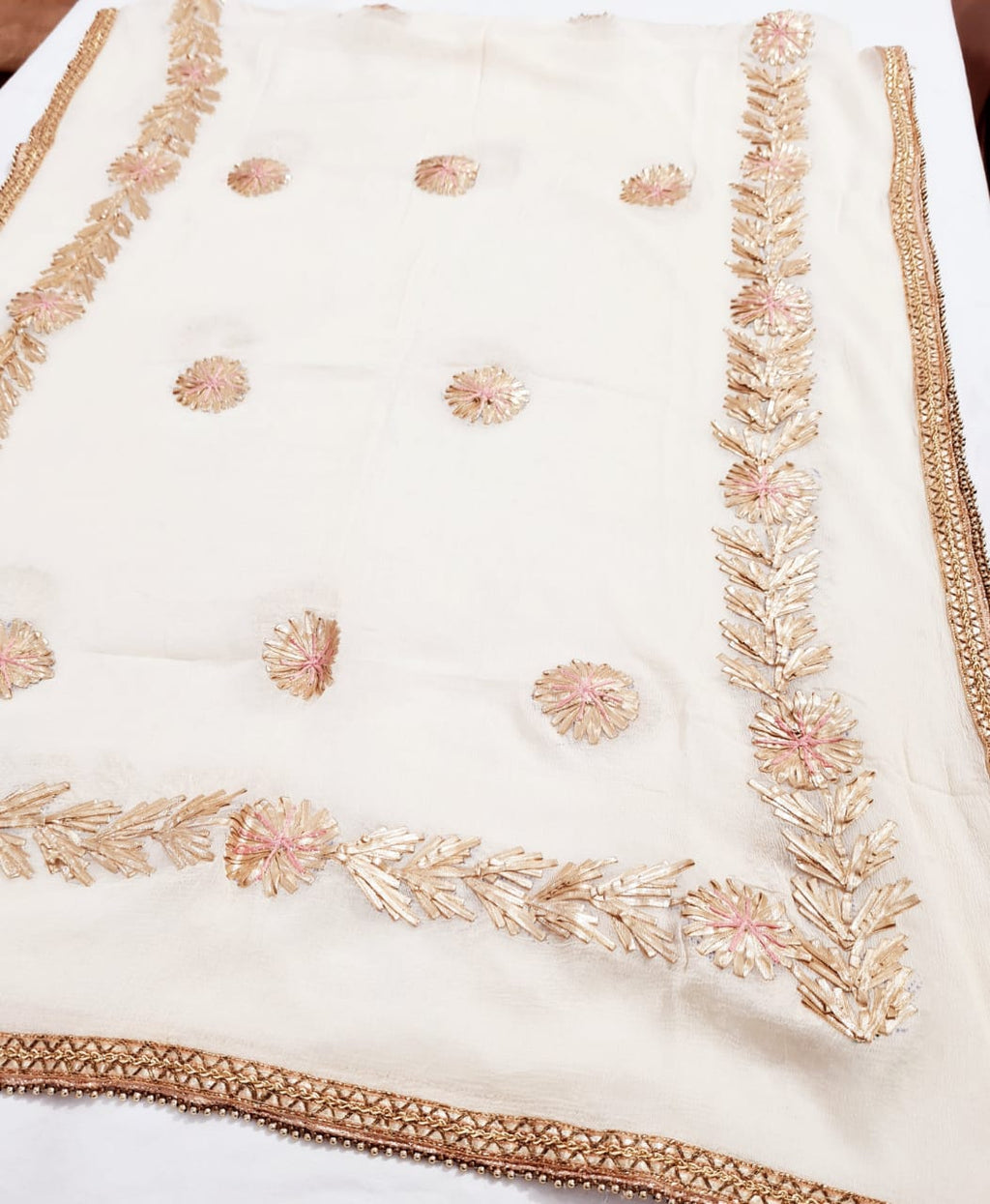Chanderi Shirt hand embroidered with Shantoon Bottom